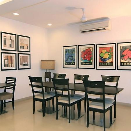Rainbow Residency Bed and Breakfast New Delhi Buitenkant foto